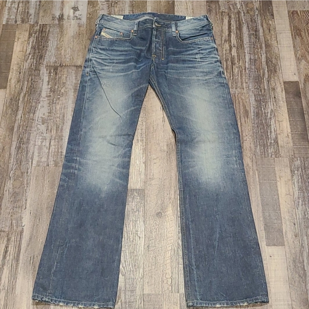 Diesel ZATINY Regular Bootcut Jeans